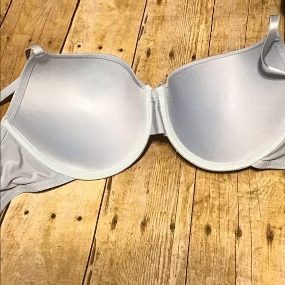 Powder Blue T-Shirt Bra 36D - Picture 4 of 6